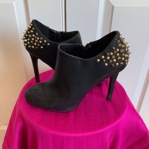 Black with Gold Spikes Booty/Heel